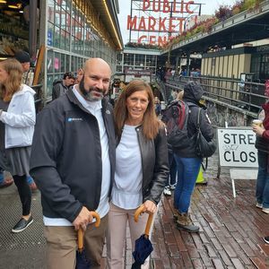 Meet your Posher, Robin